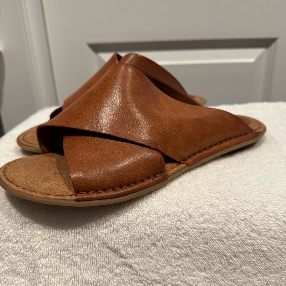 Boc Women's Brown Leather Slide Sandals